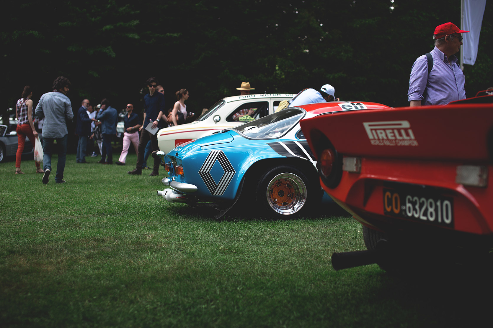 A Renault Alpine A110 parked between a Lancia Stratos and a Ford Escort RS at Concorso d'Eleganza Villa d'Este
