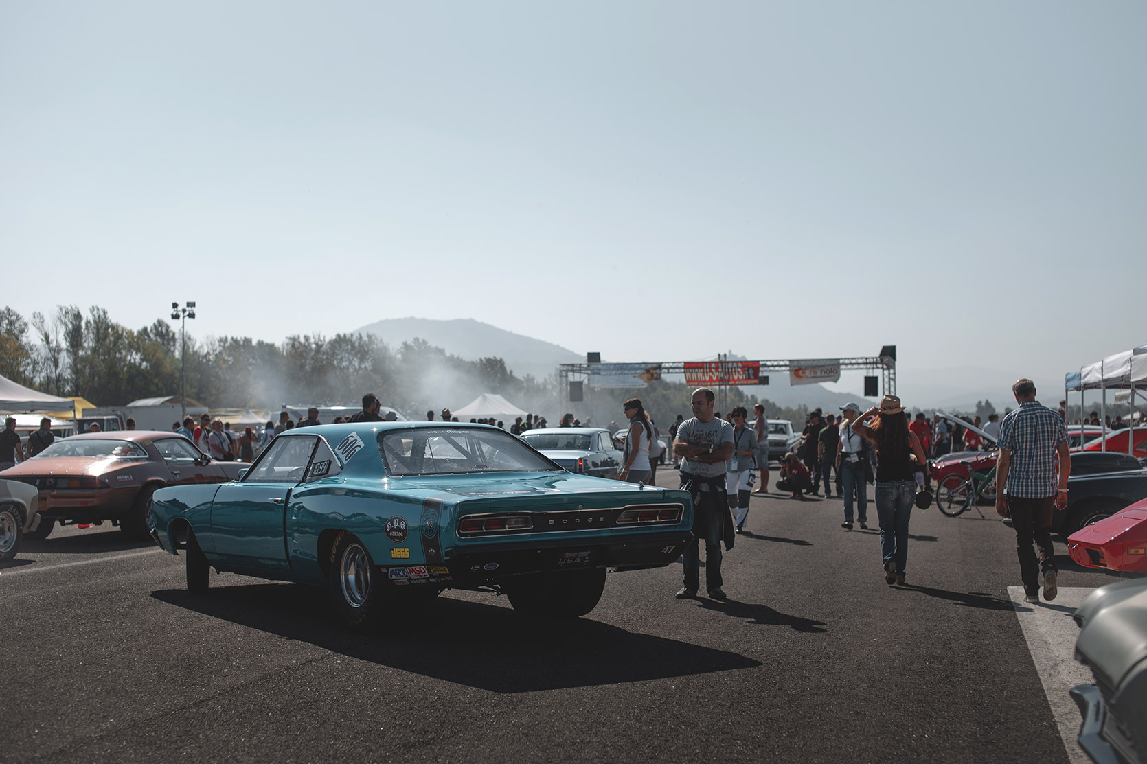A Dodge Charger R/T Dragster approching the queue for racing at Rivanazzano Hills Race