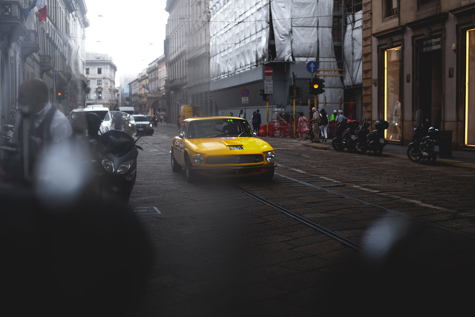 An Iso Rivolta 340 IR in the streets of Milano at Modena 100 Ore