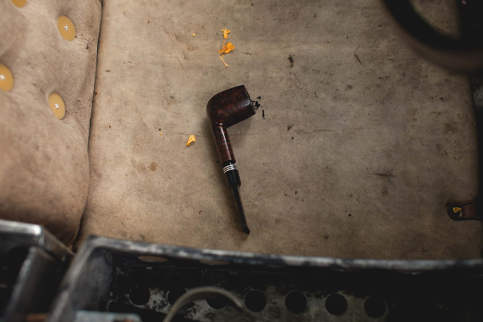 A pipe on a seat of a Riley Big Four Supercharged at Vernasca Silver Flag